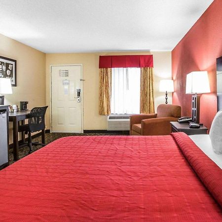 Knights Inn & Suites Griffin Eksteriør bilde