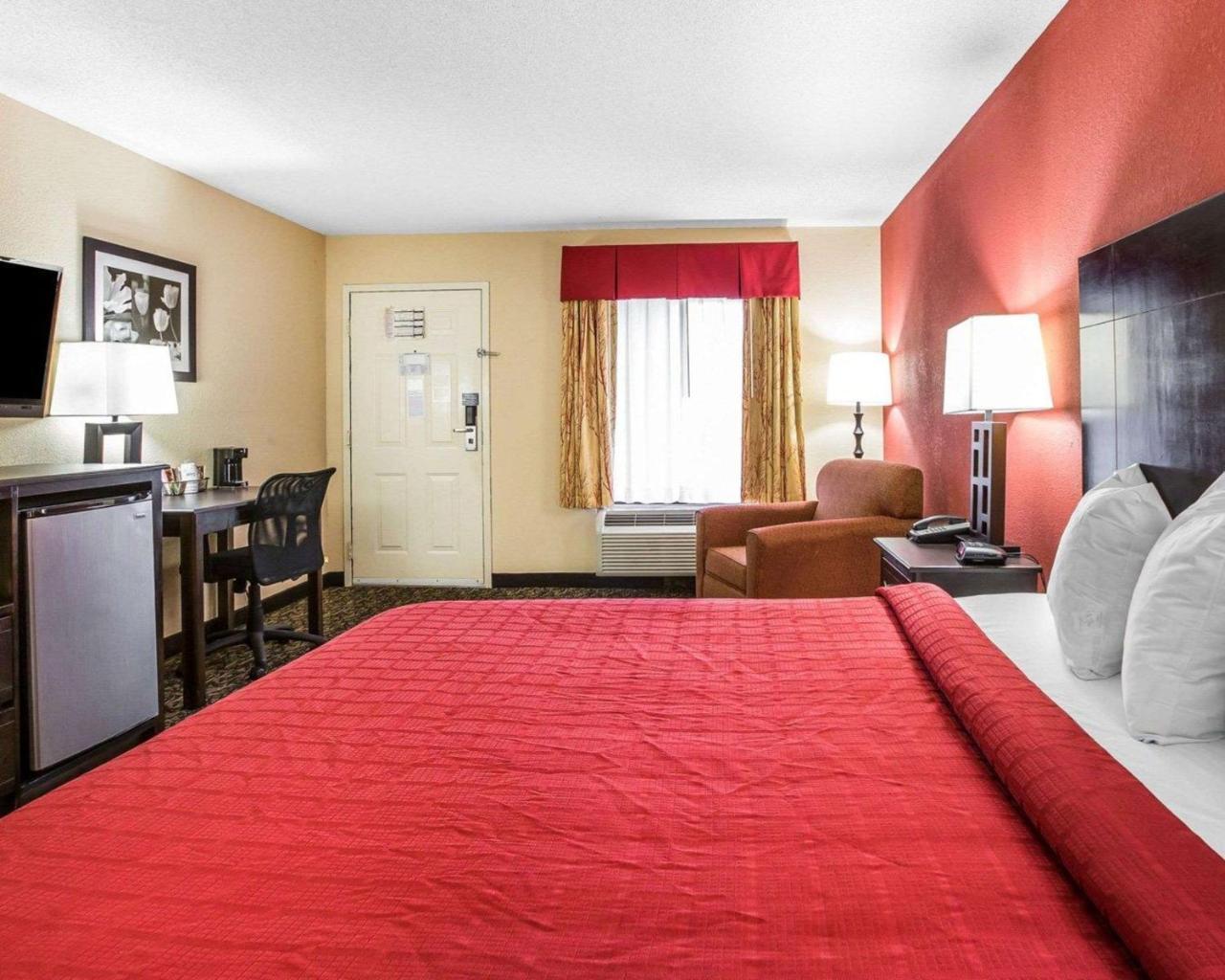 Knights Inn & Suites Griffin Eksteriør bilde